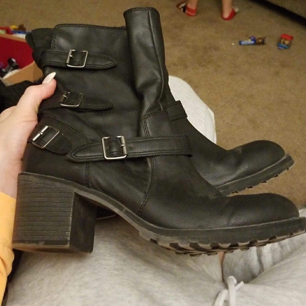 Black boots
